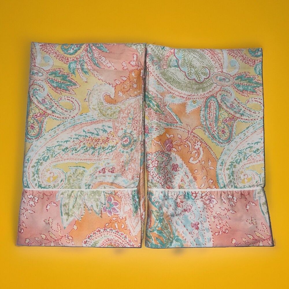 Ralph Lauren Vintage Jamaica Paisley Coral Peach Standard Pillowcases Set of 2 ￼